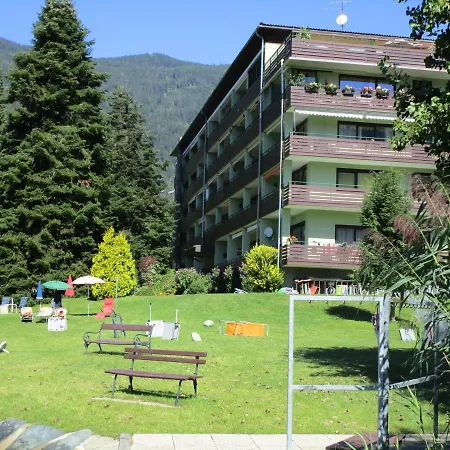 Hotel apartamentowy Michi Seeblick Direkt Am Ossiacher See Haus Erzherzog Johann Bodensdorf